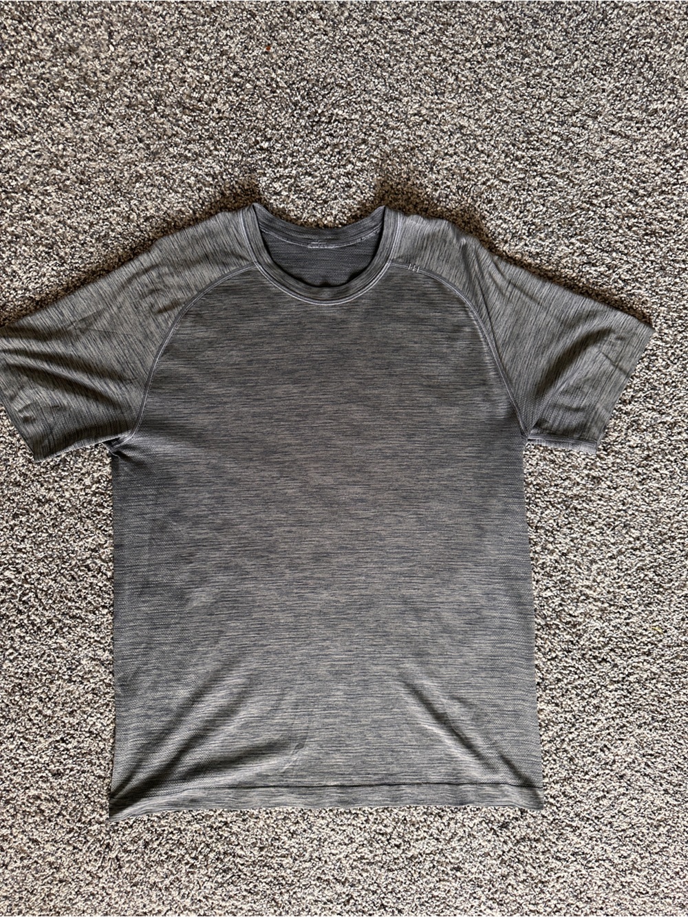 lululemon athletica Men's Heathered Gray Short Sleeve Crew